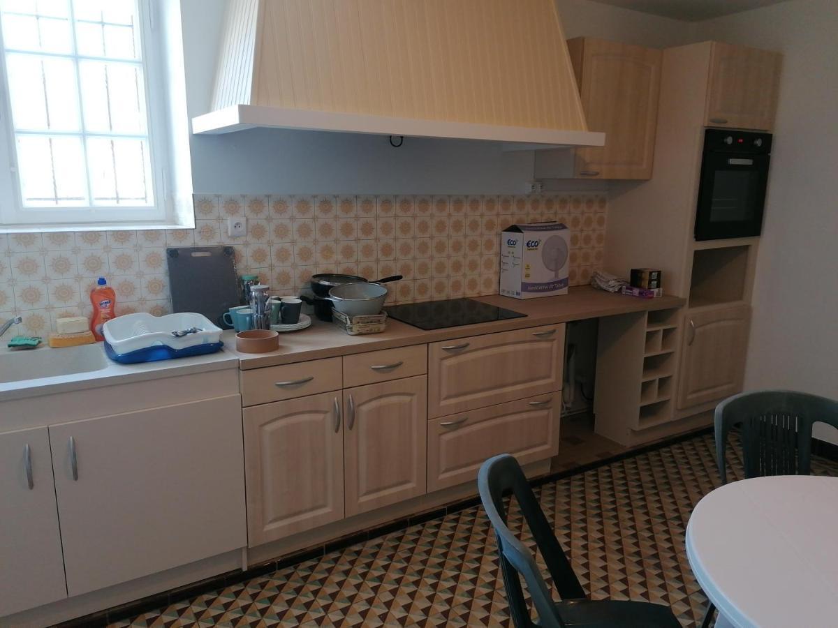 Chambre Parentale Chez L'Habitant Saint-Corneille Exteriér fotografie